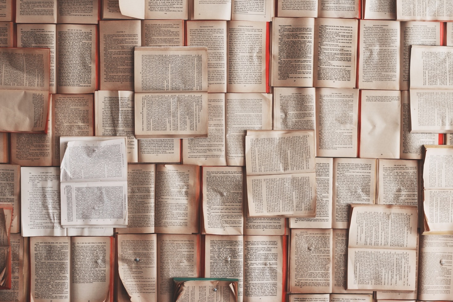 Storytelling digitale: comunicare con autenticità e stile
